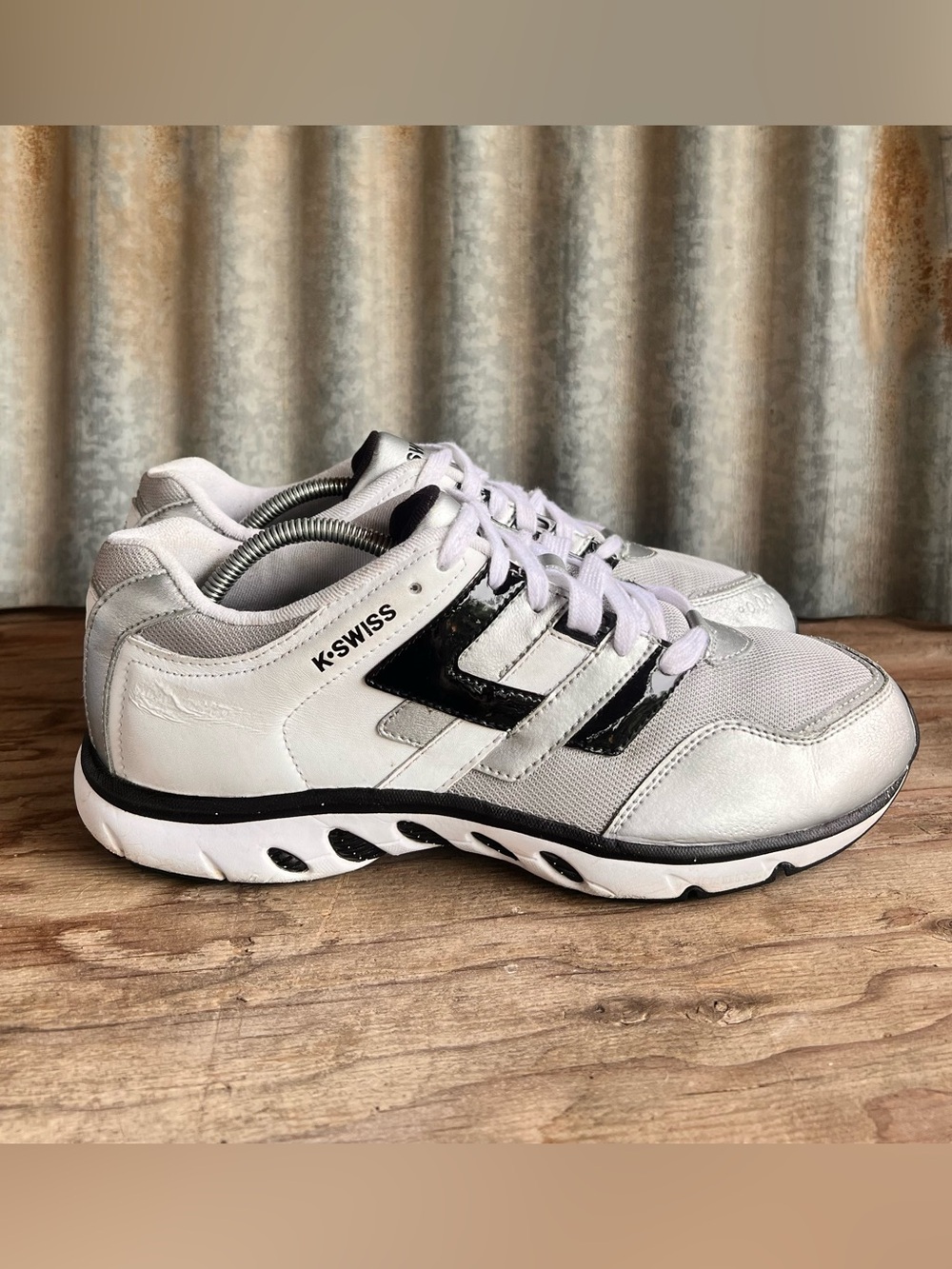 K-Swiss White and Black Retro Trainer Sneakers